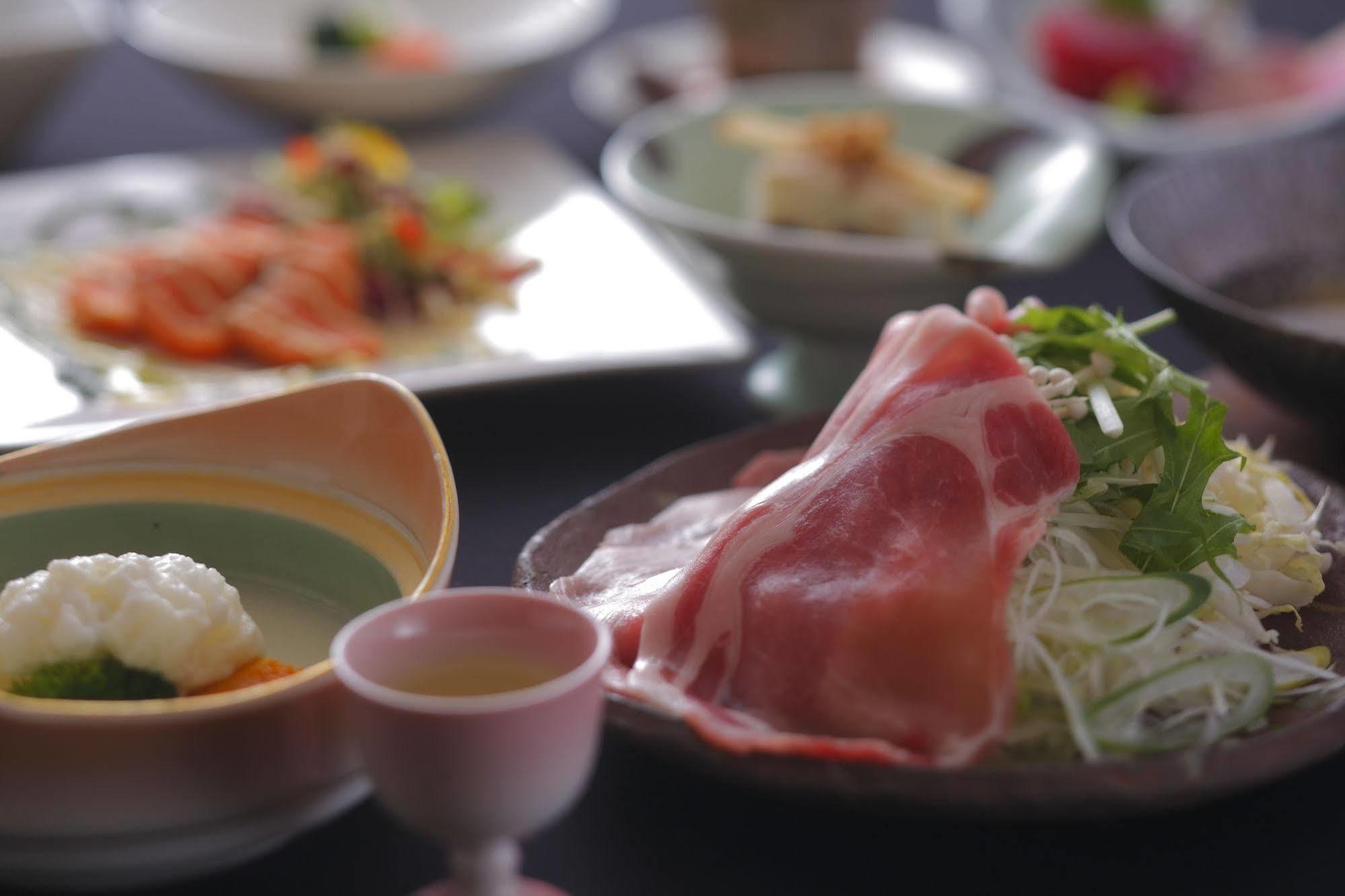 撒卡亚酒店 山之內 外观 照片